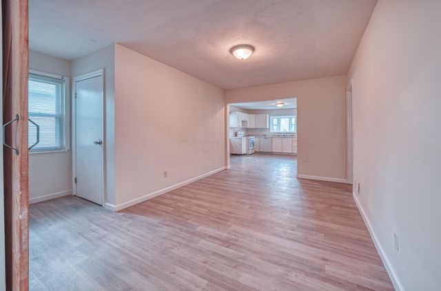 1139 Miller Avenue, Columbus, OH 43206
