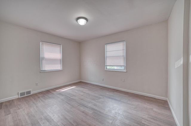 1139 Miller Avenue, Columbus, OH 43206