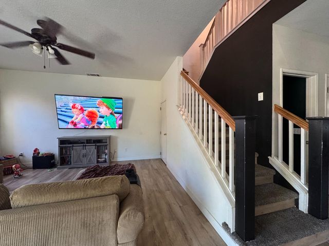 1859 Oakley Ct, Stockton, CA 95206