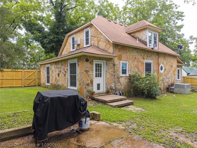 301 W Bean Street, Lincoln, AR 72744