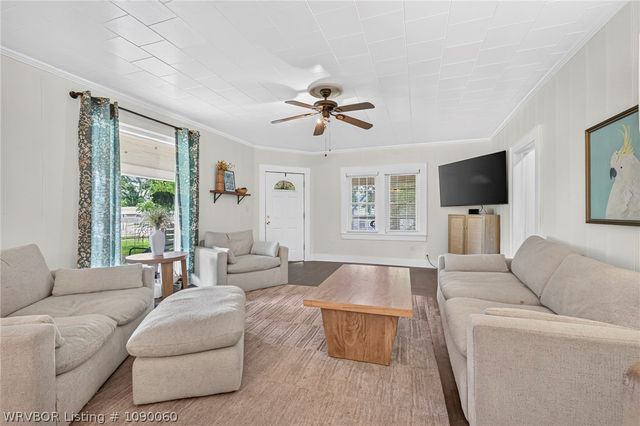 301 W Bean Street, Lincoln, AR 72744