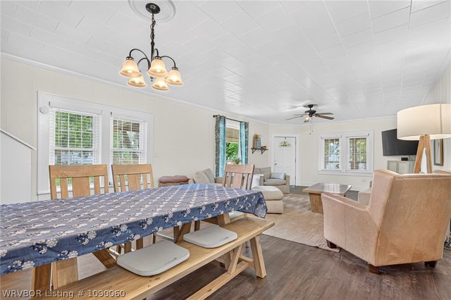 301 W Bean Street, Lincoln, AR 72744