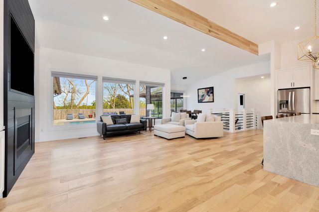 198 S Ciderbluff St, Goddard, KS 67052