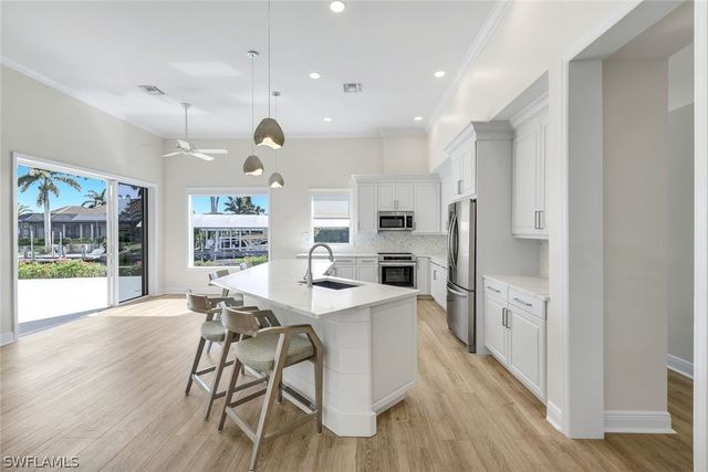 316 Waterleaf CT, Marco Island, FL 34145