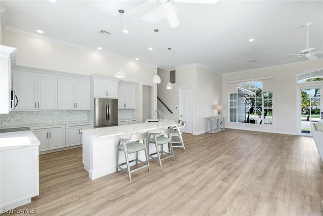 316 Waterleaf CT, Marco Island, FL 34145