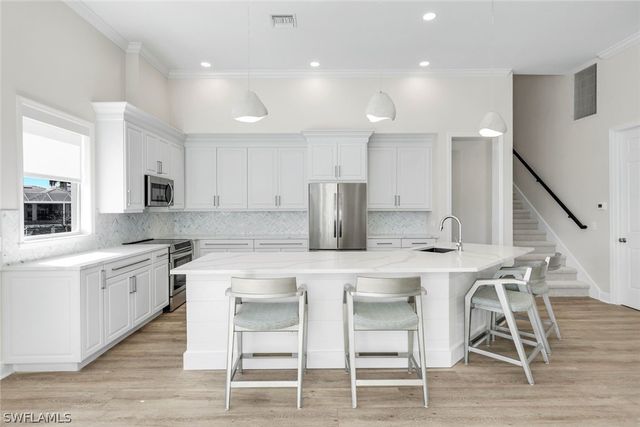 316 Waterleaf CT, Marco Island, FL 34145