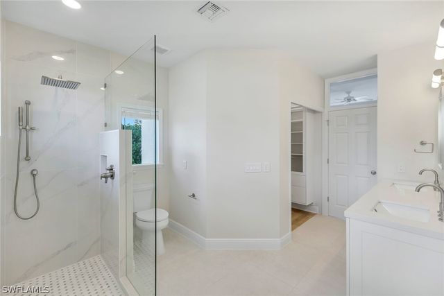 316 Waterleaf CT, Marco Island, FL 34145