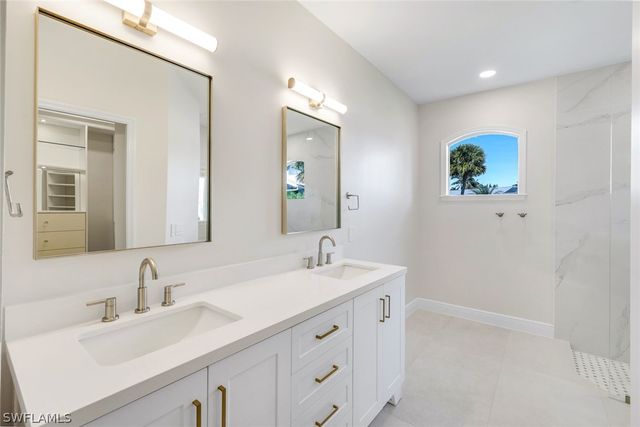 316 Waterleaf CT, Marco Island, FL 34145