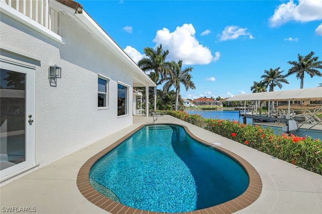 316 Waterleaf CT, Marco Island, FL 34145