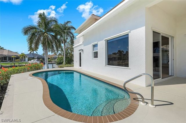 316 Waterleaf CT, Marco Island, FL 34145