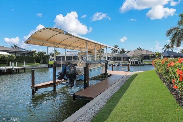 316 Waterleaf CT, Marco Island, FL 34145