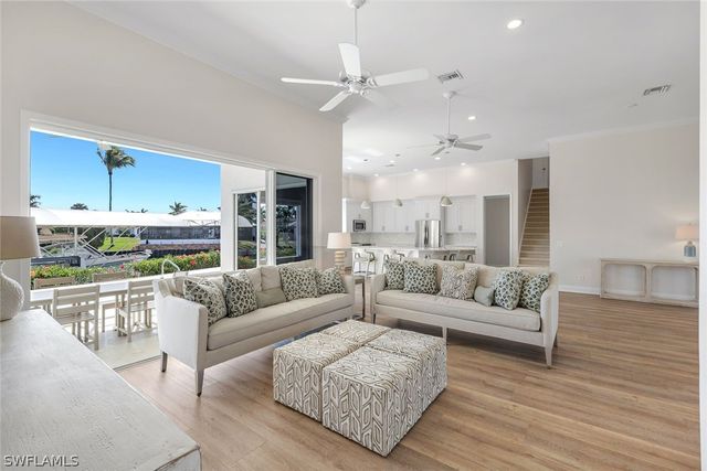 316 Waterleaf CT, Marco Island, FL 34145