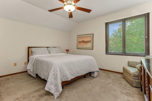 3001 W 121st Terrace, Leawood, KS 66209