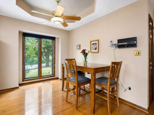 3001 W 121st Terrace, Leawood, KS 66209