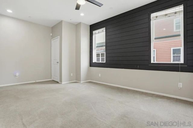329 Antoni 1404, Escondido, CA 92025