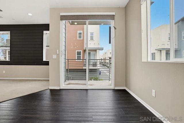 329 Antoni 1404, Escondido, CA 92025