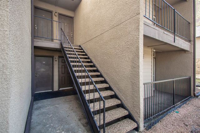 5300 Keller Springs Road 1090, Dallas, TX 75248