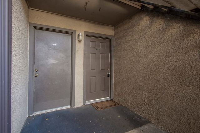 5300 Keller Springs Road 1090, Dallas, TX 75248