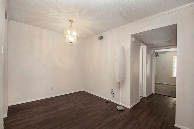 5300 Keller Springs Road 1090, Dallas, TX 75248