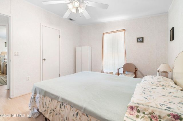 100 MCGRADY LAKE Road, Crescent City, FL 32112