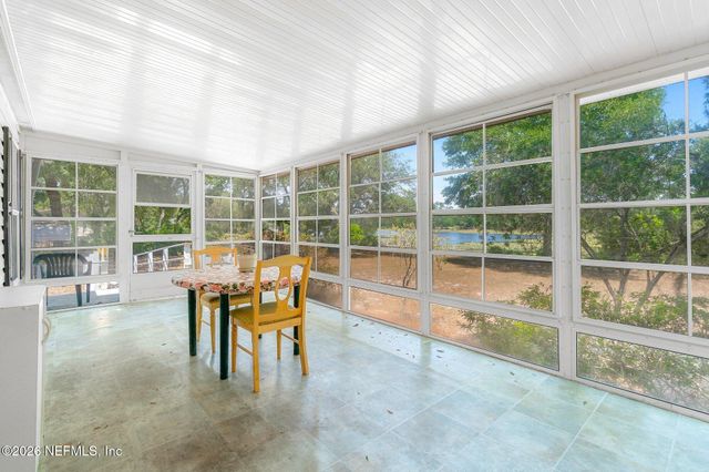 100 MCGRADY LAKE Road, Crescent City, FL 32112