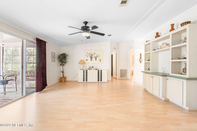 100 MCGRADY LAKE Road, Crescent City, FL 32112