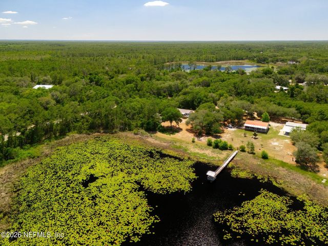 100 MCGRADY LAKE Road, Crescent City, FL 32112