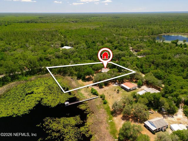 100 MCGRADY LAKE Road, Crescent City, FL 32112