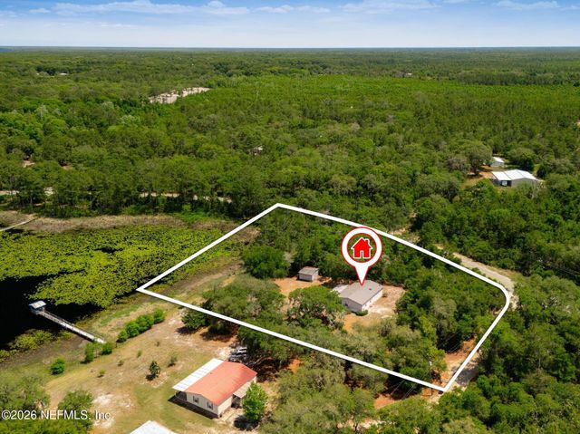 100 MCGRADY LAKE Road, Crescent City, FL 32112