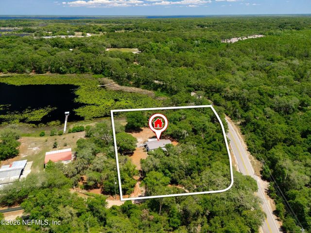 100 MCGRADY LAKE Road, Crescent City, FL 32112