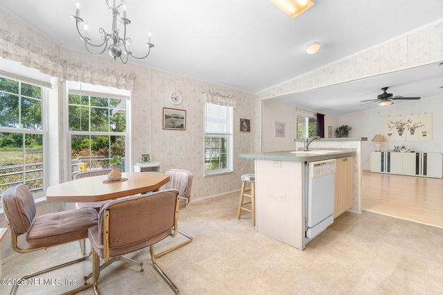 100 MCGRADY LAKE Road, Crescent City, FL 32112