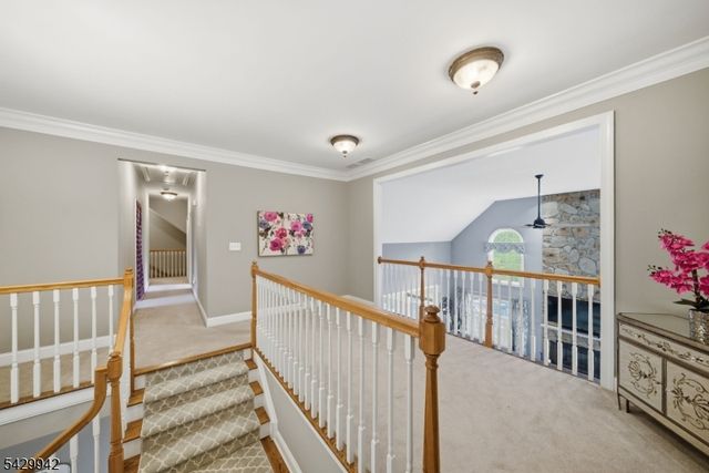 2 Hillas Ln, Chester Twp., NJ 07930