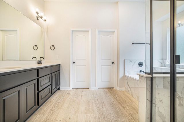 11772 Oakwood Ranch, Willis, TX 77378