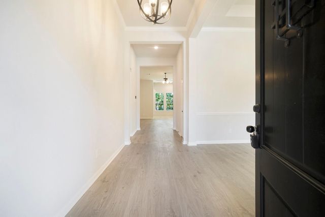 11772 Oakwood Ranch, Willis, TX 77378