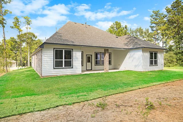 11772 Oakwood Ranch, Willis, TX 77378