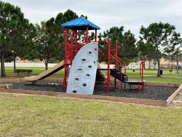 4858 KINGSTON CIRCLE, Kissimmee, FL 34746