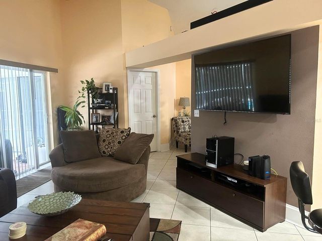 4858 KINGSTON CIRCLE, Kissimmee, FL 34746