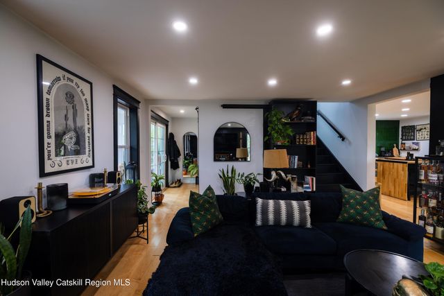 5628 Route 9g, Hudson, NY 12534