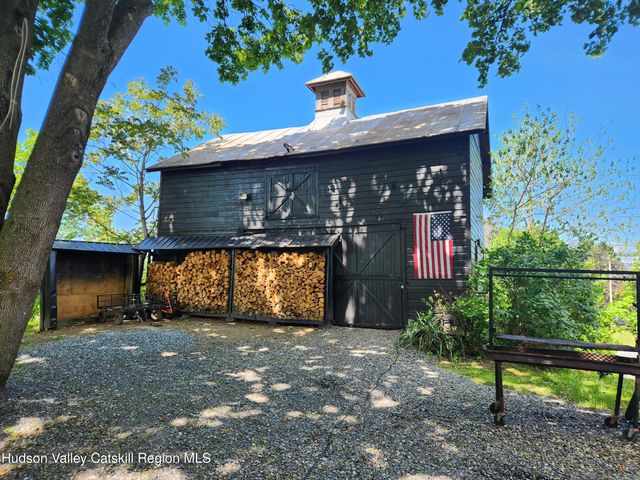 5628 Route 9g, Hudson, NY 12534