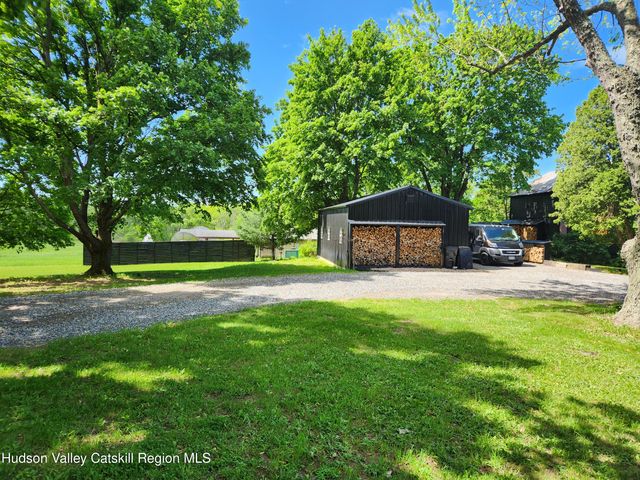 5628 Route 9g, Hudson, NY 12534