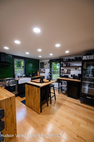 5628 Route 9g, Hudson, NY 12534