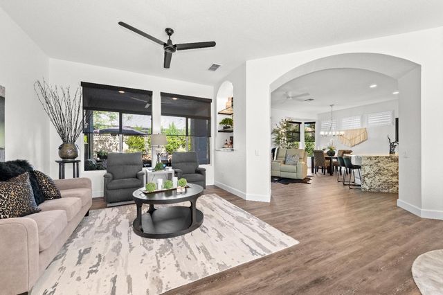 5233 Campcreek Loop, Roseville, CA 95747