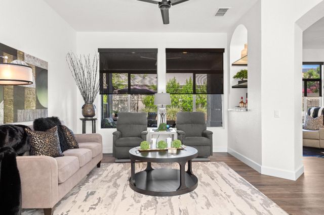 5233 Campcreek Loop, Roseville, CA 95747