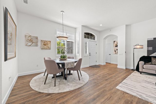 5233 Campcreek Loop, Roseville, CA 95747