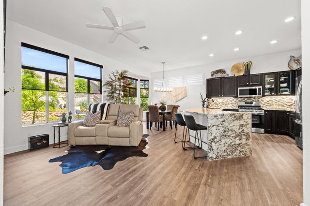 5233 Campcreek Loop, Roseville, CA 95747