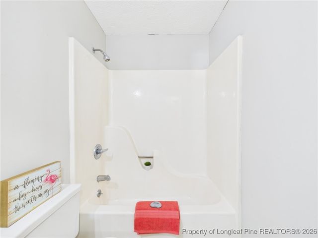 9380 Castle Falls Circle, Fayetteville, NC 28314