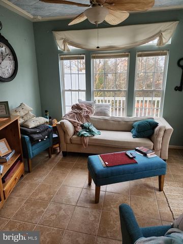 701 MONROE POINT, Colonial Beach, VA 22443