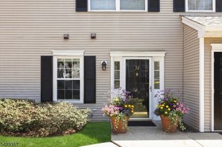 52 Greenbrook Dr 52, Bloomfield Twp., NJ 07003