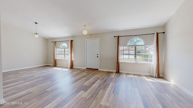 7 SMOKEHOUSE Place, Palm Coast, FL 32164