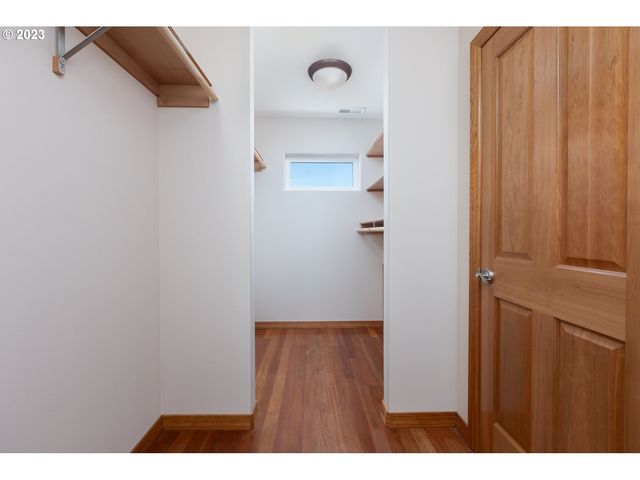 3775 HIGHWAY 101 N, Yachats, OR 97498